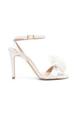 rose-des-vents-sandaler-beige