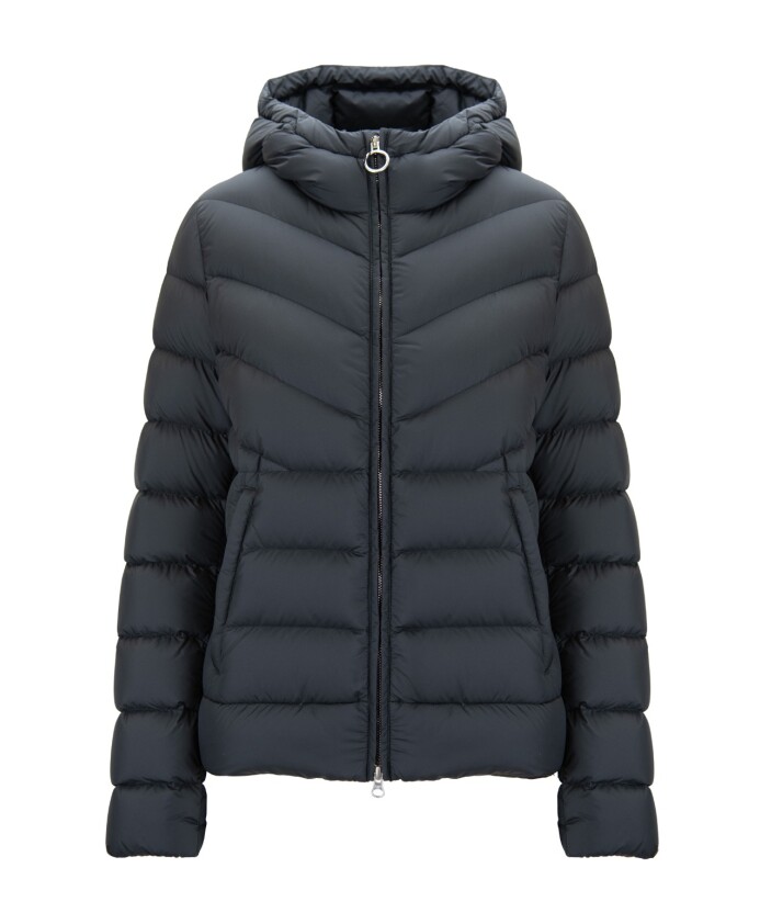 doudoune-a-capuche-a-col-haut