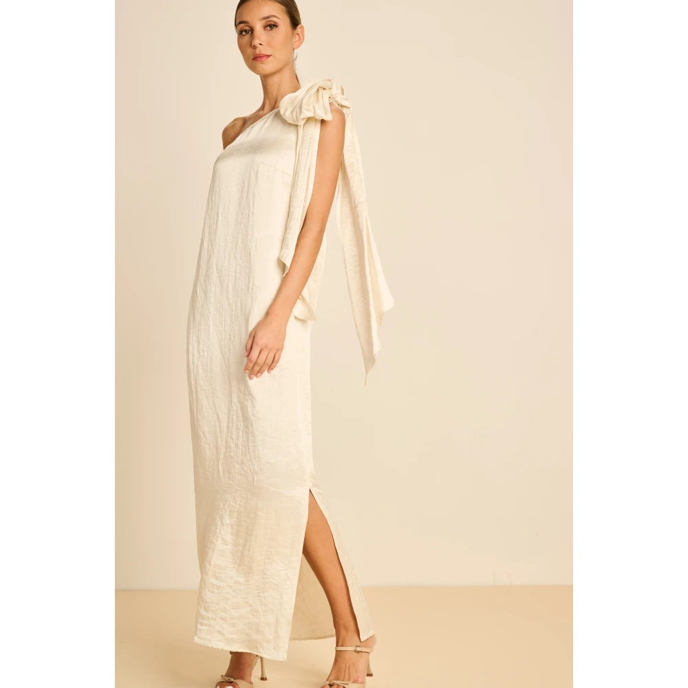March23 Bloemenjurk Beige Dames