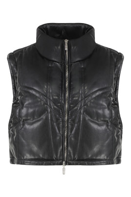faux-fur-vest-with-internal-pocket