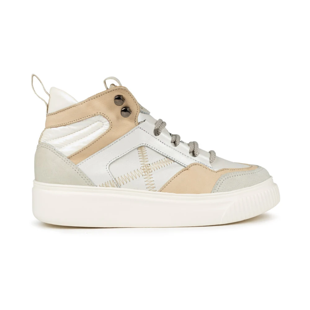 Munich - Shoes > Sneakers - White - Munich - Modalova