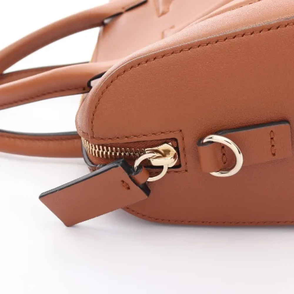 Valentino Vintage Pre-owned Leather handbags Brown Dames