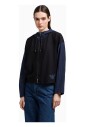 veste-a-capuche-avec-embleme