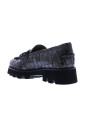 mocassin-gris-en-croco-verni