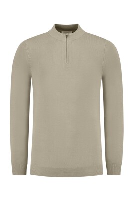 essential-knitwear-halfzip-sweater-grey