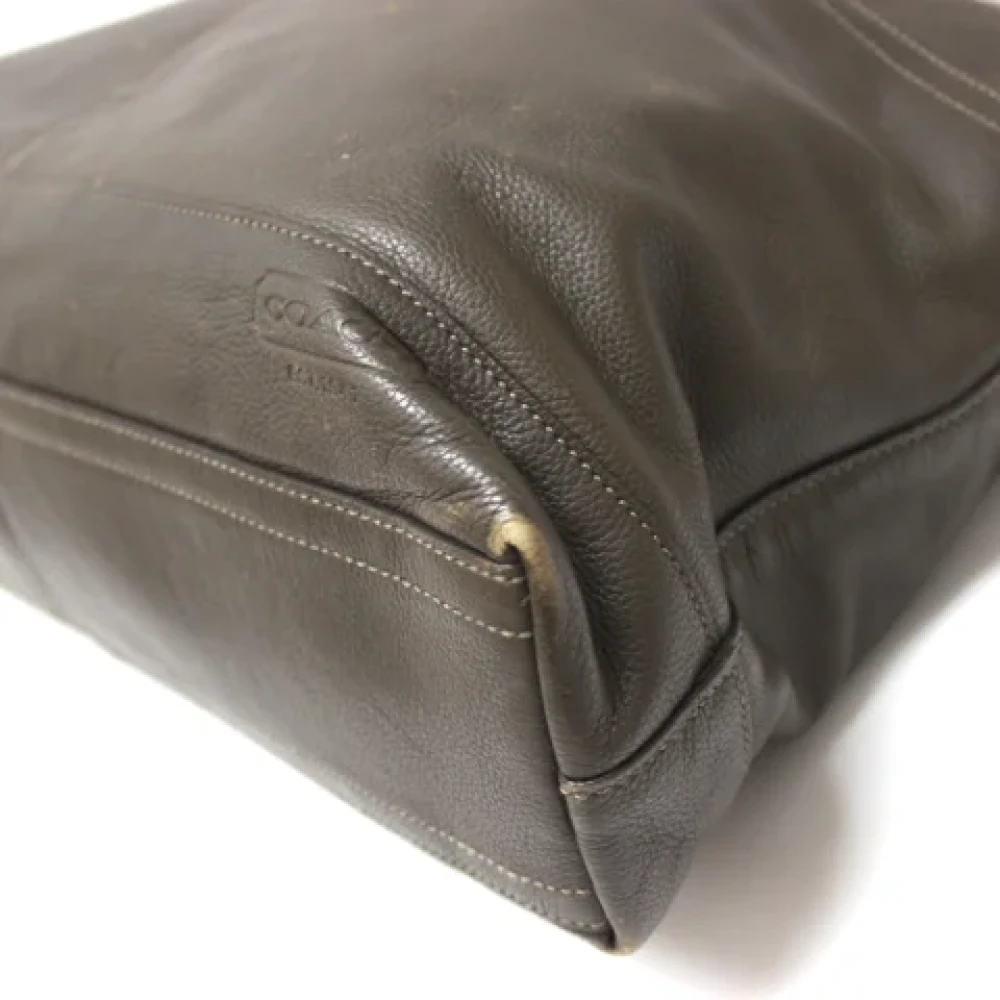 Coach Pre-owned Leather handbags Green Dames