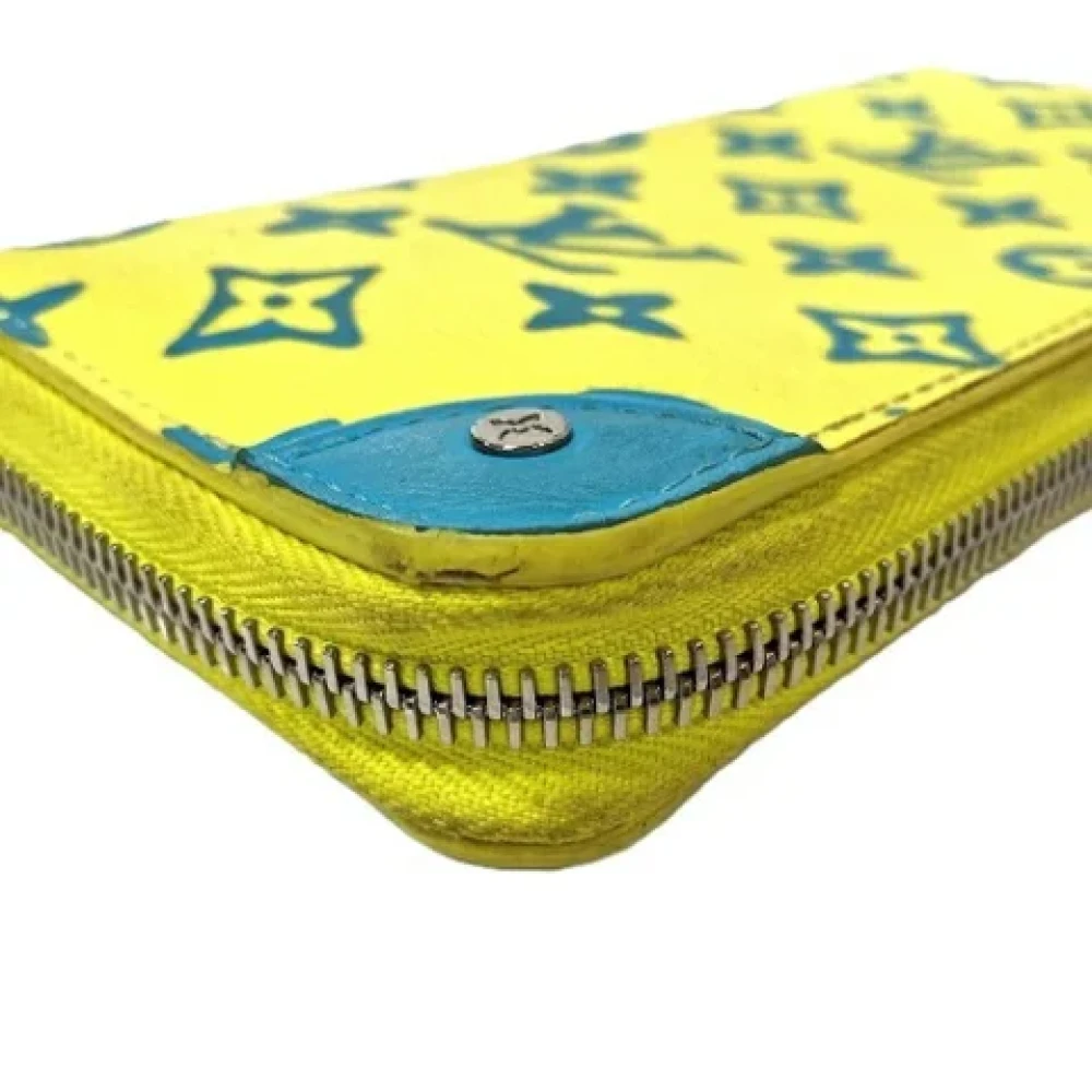 Louis Vuitton Vintage Pre-owned Canvas wallets Yellow Heren