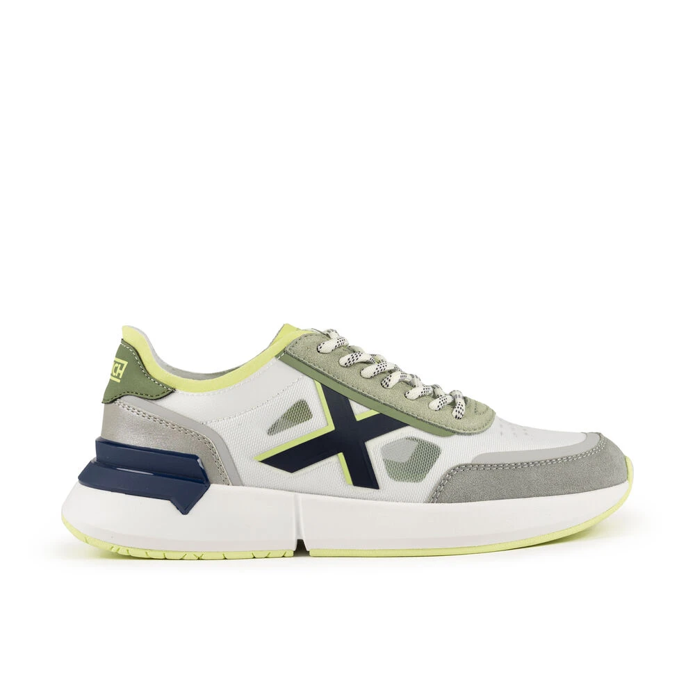 Shoes > Sneakers - - Munich - Modalova