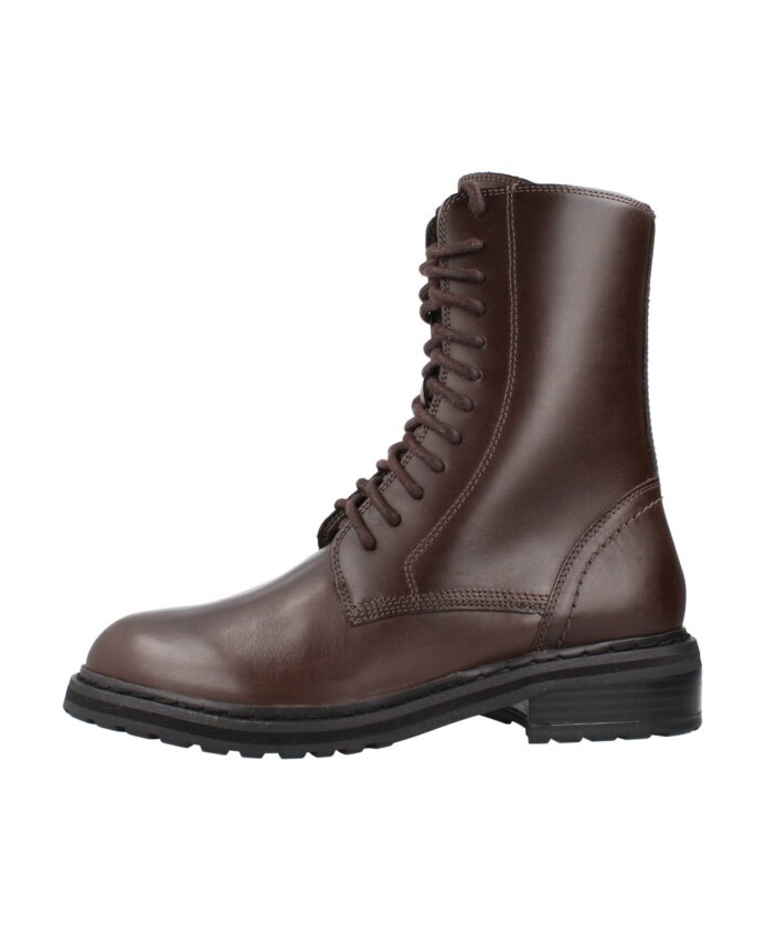 bottines-a-lacets