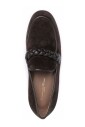 chaussure-elegante-en-daim-moka