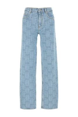 Stilrena broderade denimjeans