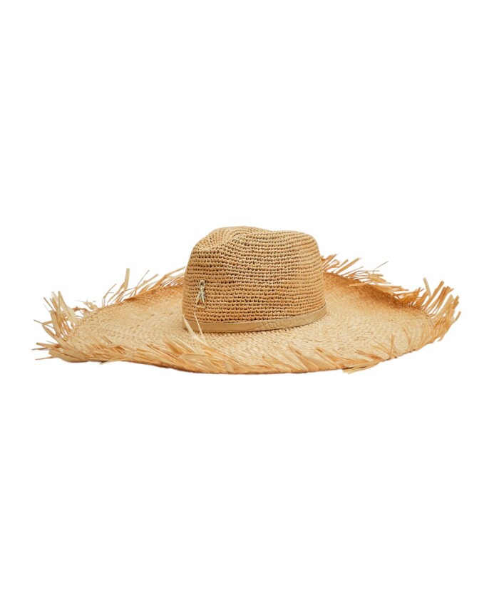 chapeau-elegant-pour-un-look-tendance