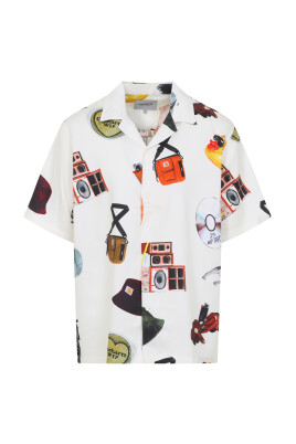 neutral-shirt-for-stylish-comfort