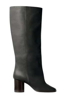 Crease Sleeve Boots