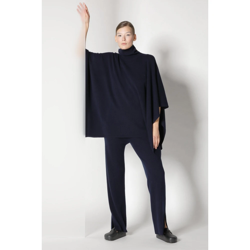 Sminfinity Oversized Turtle Neck Cape Jumper Blue Dames