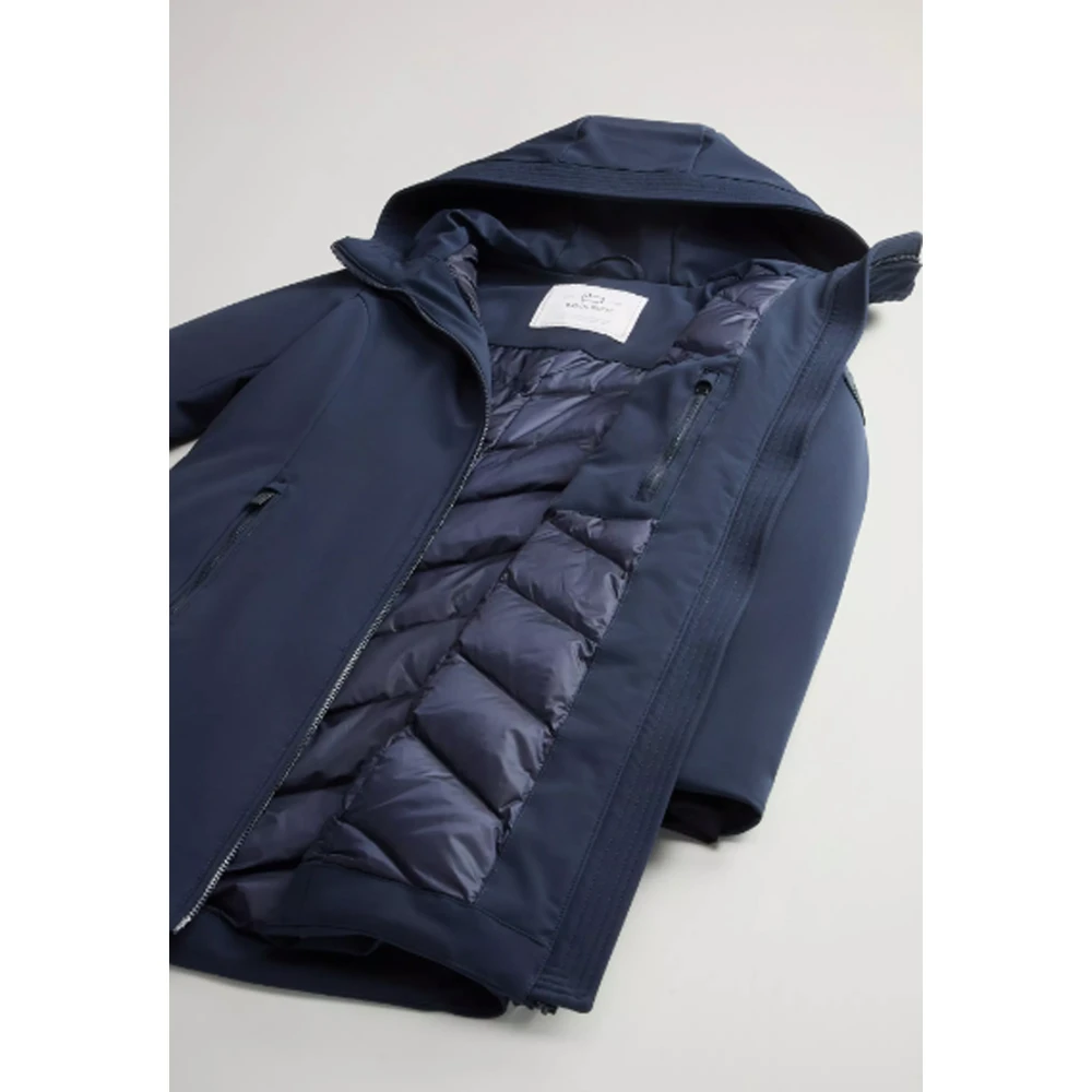 Woolrich Tech Softshell Dons Parka met Vrouwelijke Silhouet Blue Dames