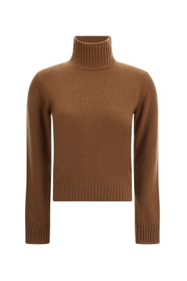 pull-a-col-roule-iconique-de-coeur