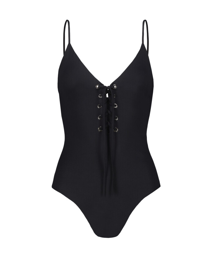 robe-elegante-noire