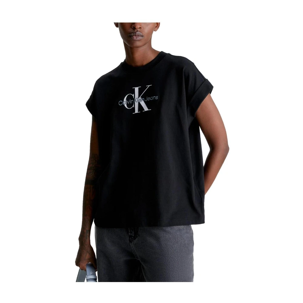 Calvin Klein Women's Black Modern Relaxed Tee With Iconic Logo
