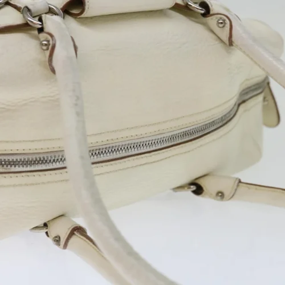 Salvatore Ferragamo Pre-owned Leather shoulder-bags Beige Dames
