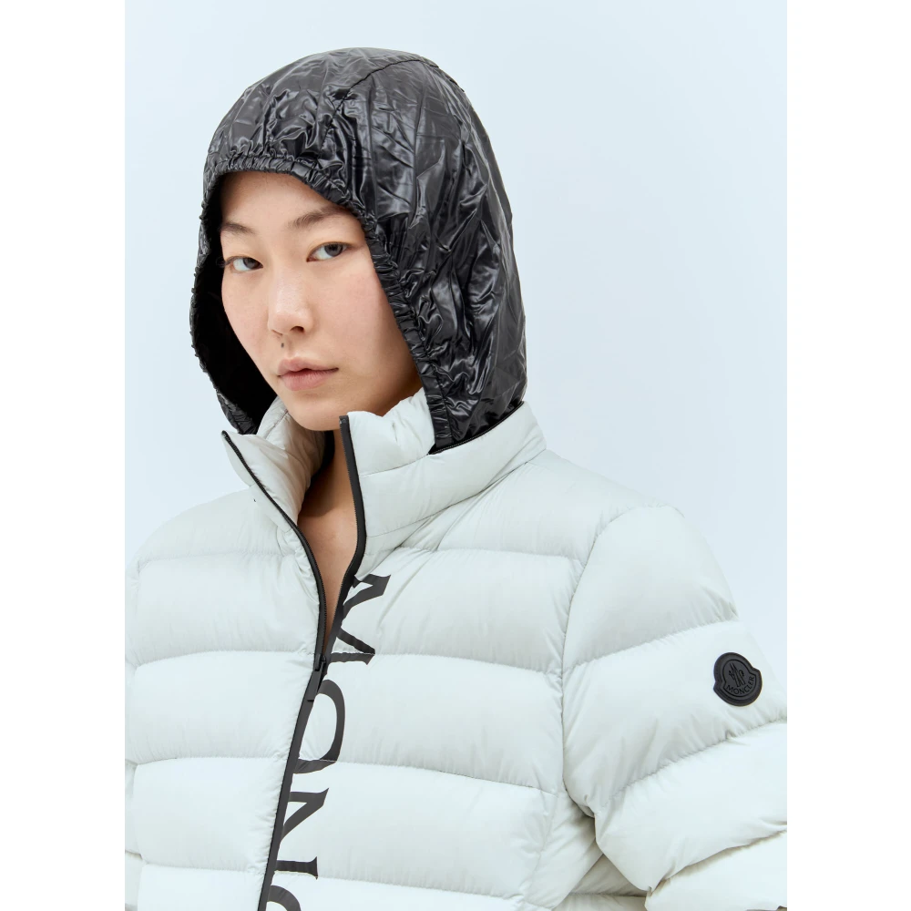 Moncler Gewatteerd Donsjack met Logoprint Gray Dames