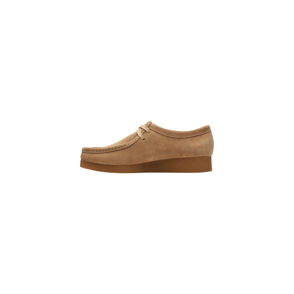 Clarks Men's Beige Laced Shoes, 8 Uk, Wallabeeevo