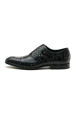 sneakers-en-cuir-noir-style-oxford