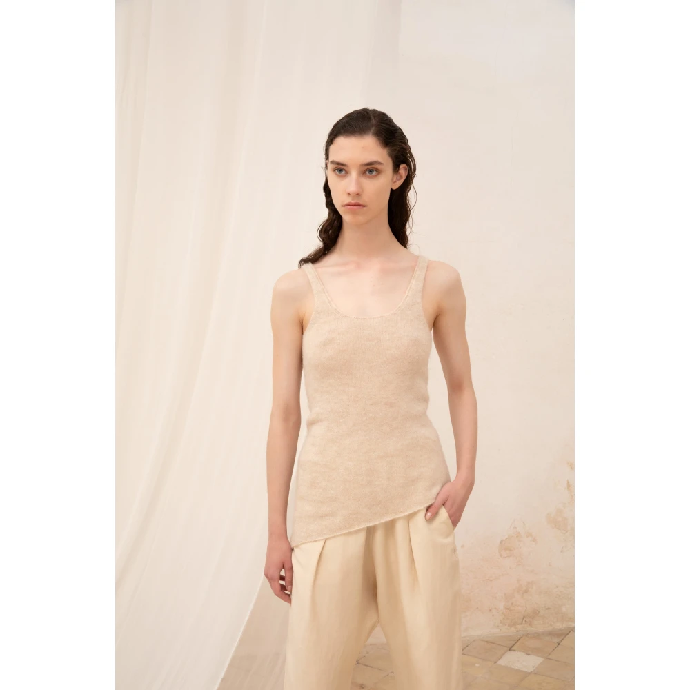 Cortana Alpaca Merino Zijde Top Asymmetrisch Beige Dames