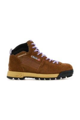 baskets-malga-en-daim-marron