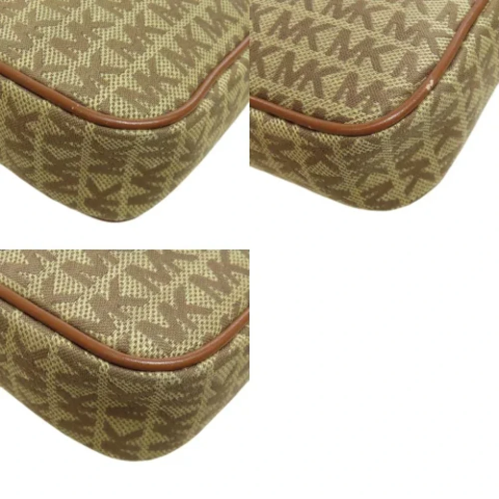 Michael Kors Pre-owned Canvas shoulder-bags Brown Dames