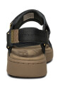 line-flat-sandals