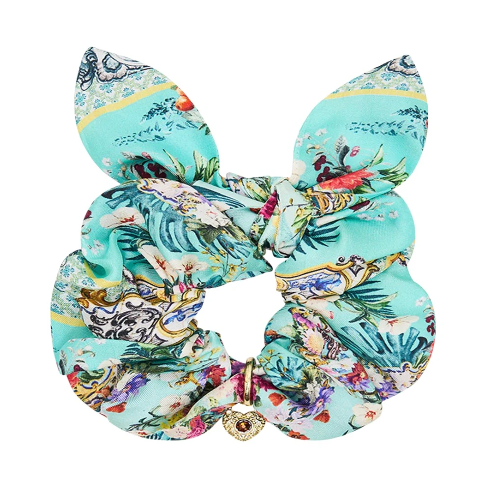 Camilla Luxe Zijden Scrunchie met Bedel Blue Dames
