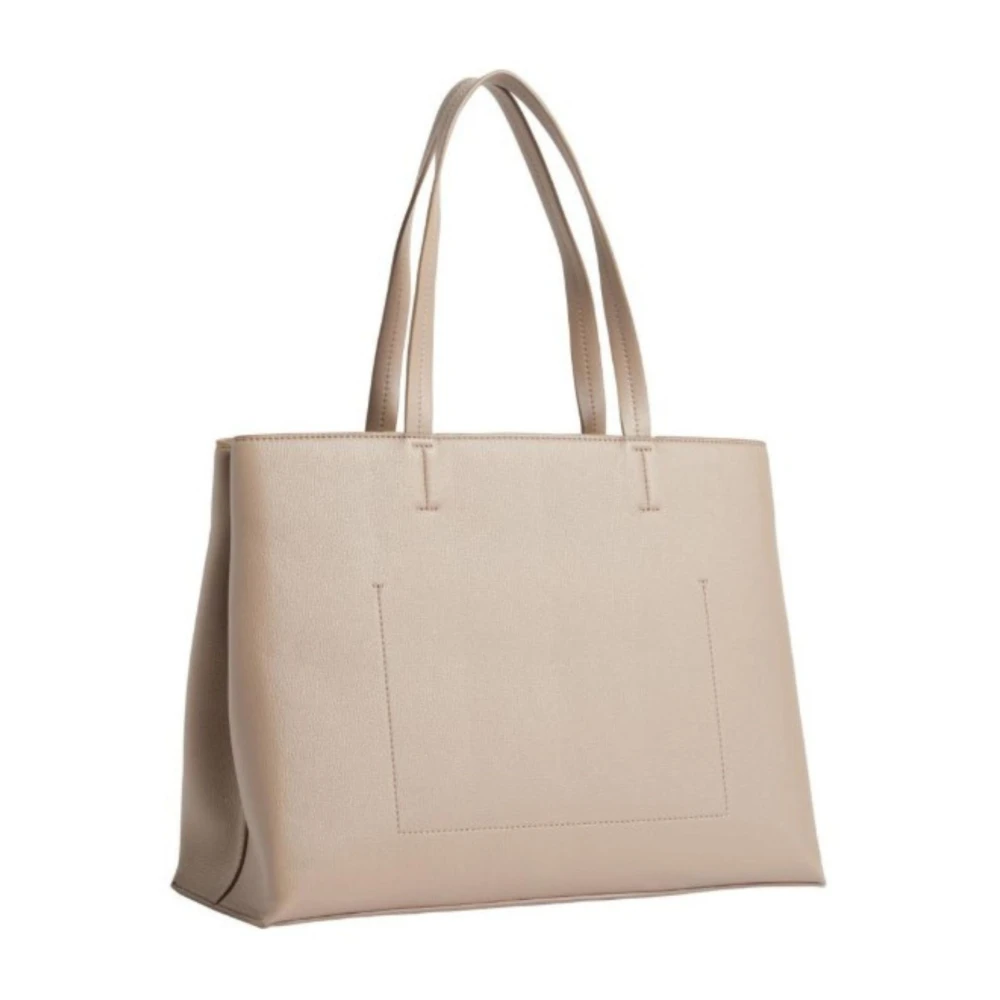 Calvin Klein Dagelijkse Middelgrote Tote Tas voor Vrouwen Brown Dames