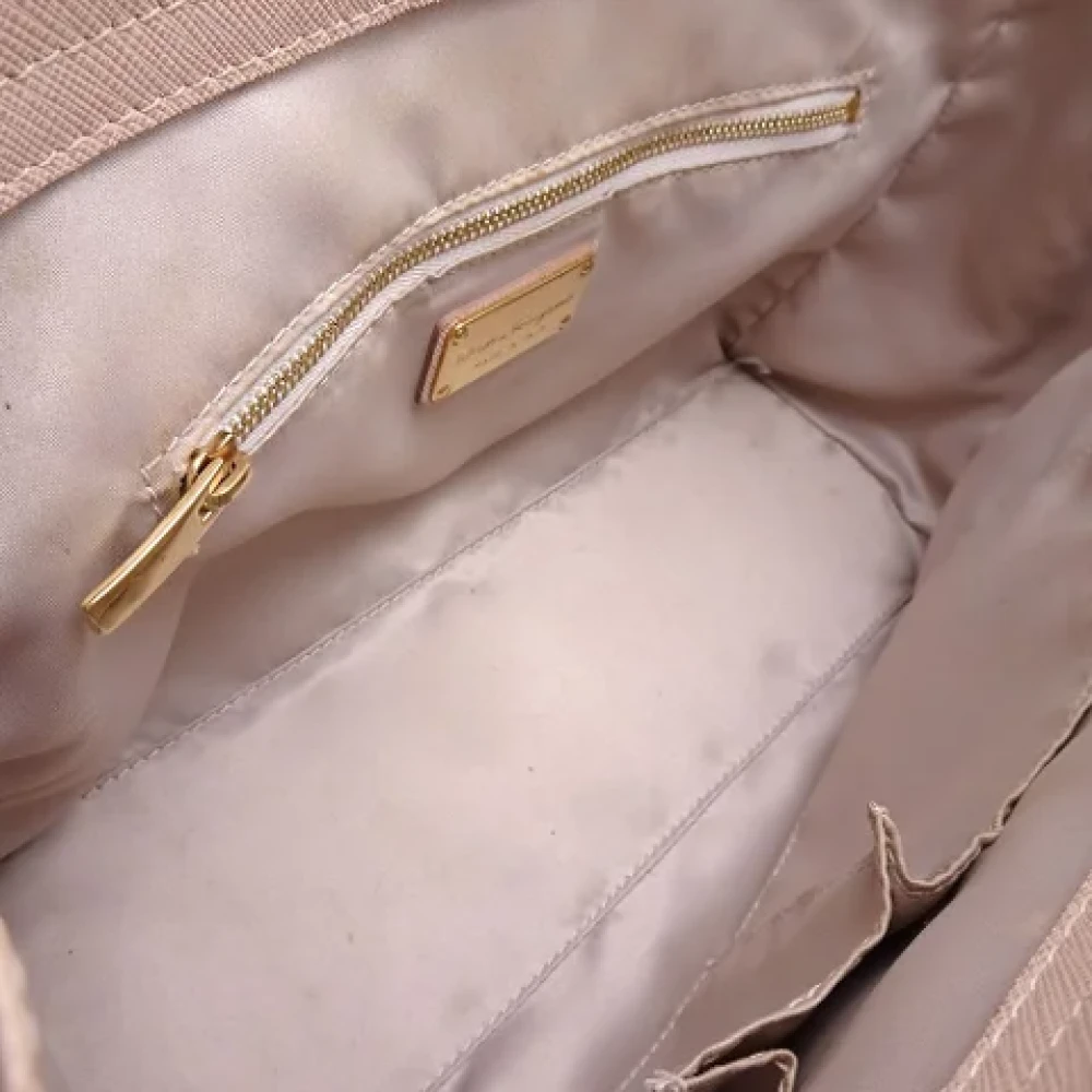 Salvatore Ferragamo Pre-owned Leather handbags Beige Dames