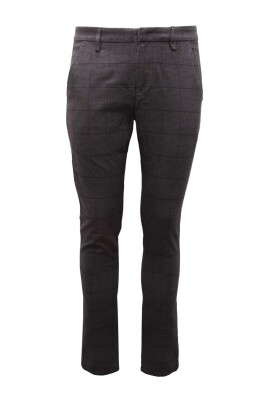 slim-fit-trousers