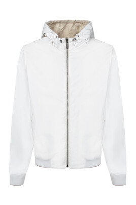 white-hooded-jacket-with-zip-closure