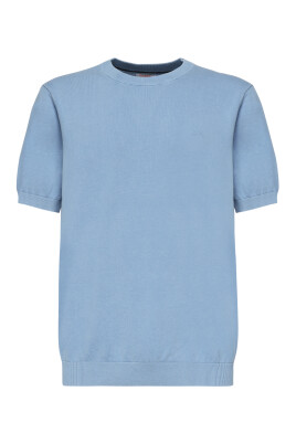 t-shirt-en-coton-bleu-pull-polo