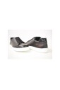 brown-laced-shoes-classic-style