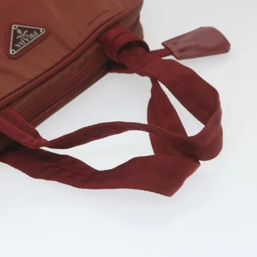 Prada Vintage Pre-owned Nylon handbags Red Dames