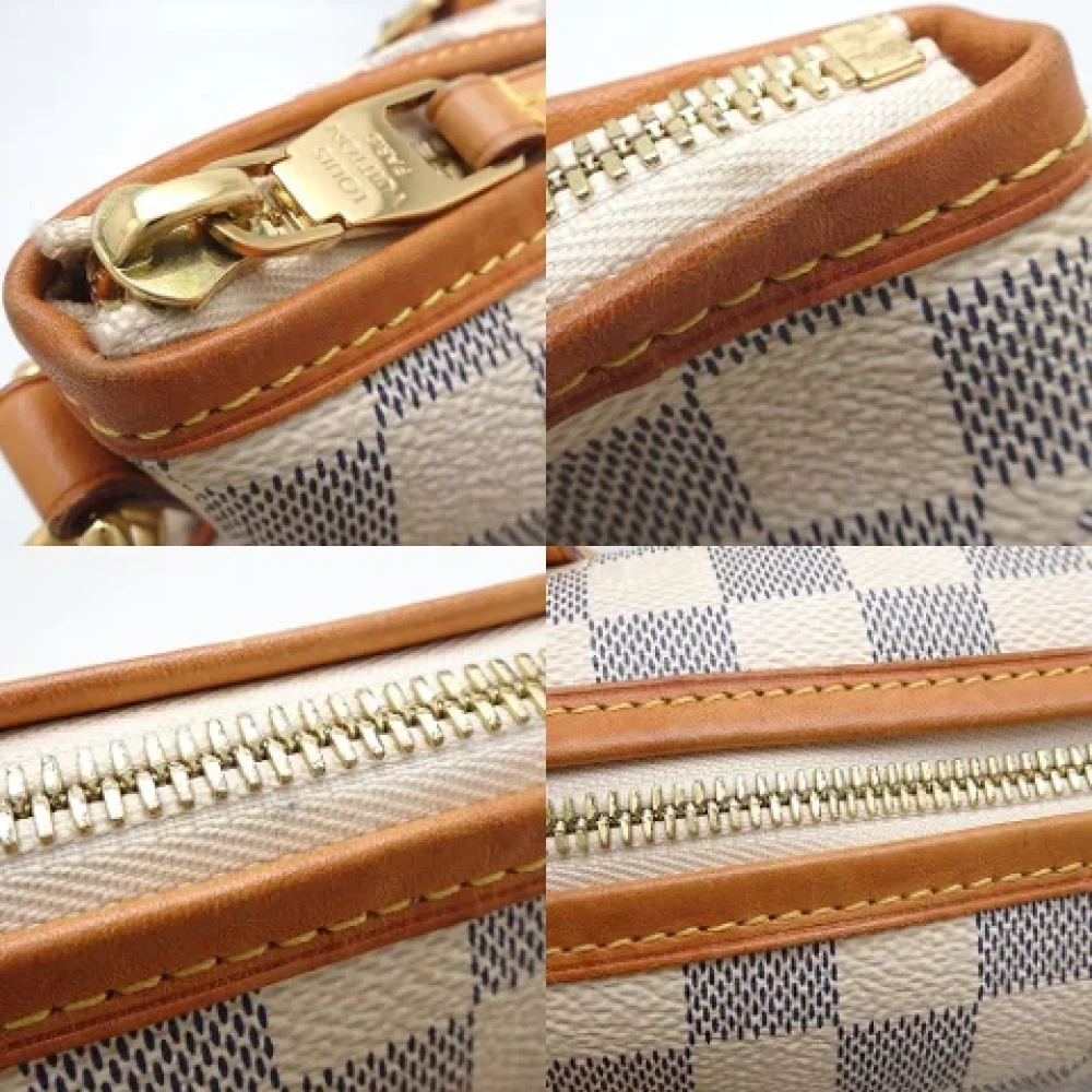 Louis Vuitton Vintage Pre-owned Fabric handbags Beige Dames