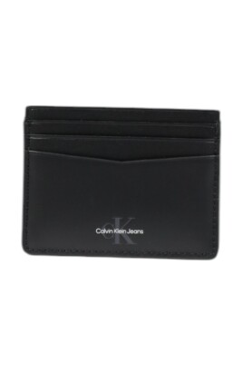 black-leather-card-holder-wallet