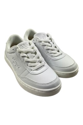 white-newborn-boy-sneakers