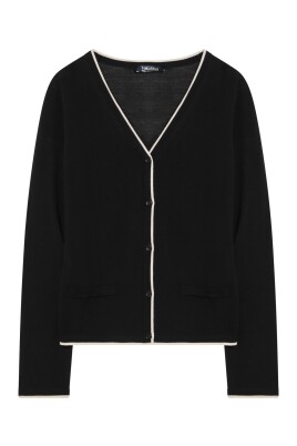gilet-court-en-tricot
