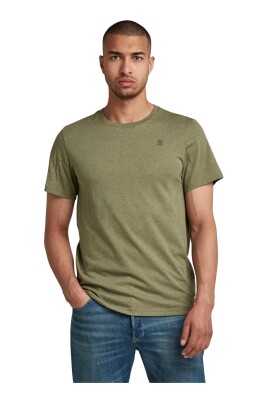plain-short-sleeve-t-shirt
