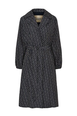 navy-blue-patterned-jacket