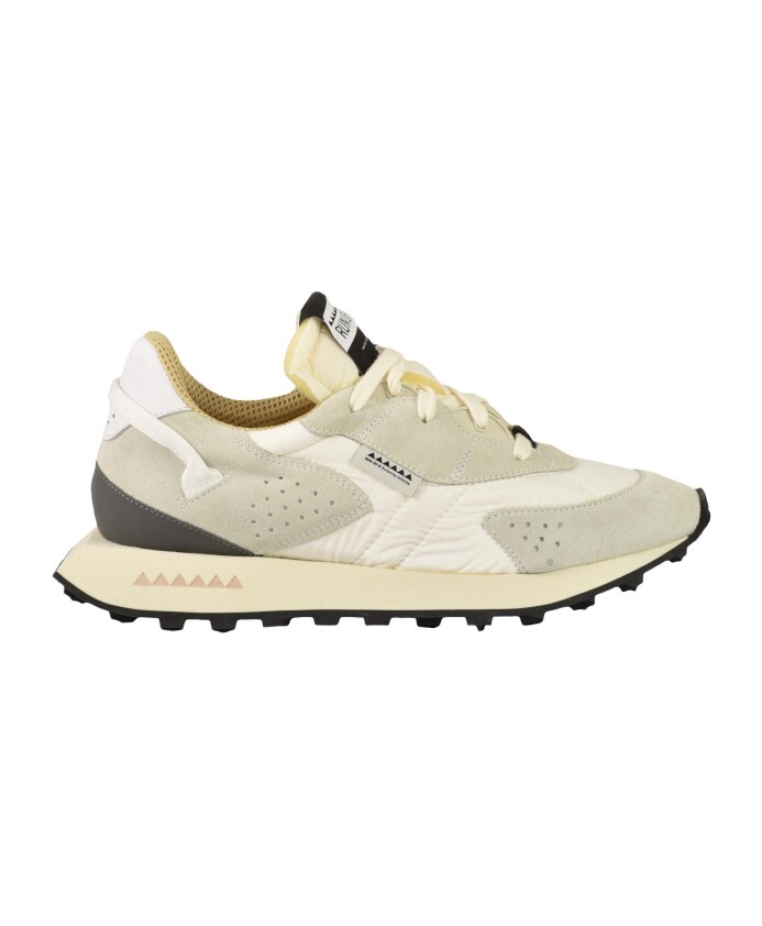 sneaker-in-leather-and-rubber-sole
