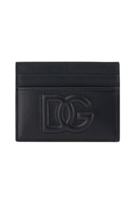 black-leather-card-holder-embossed-logo
