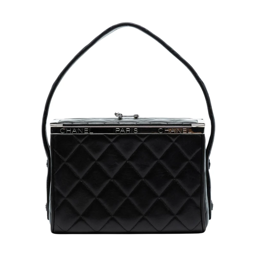 Chanel Vintage Women's Black Pre-Owned Top Handle Bag
