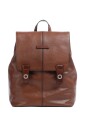 business-backpack-in-hammered-leather-brown-unisex