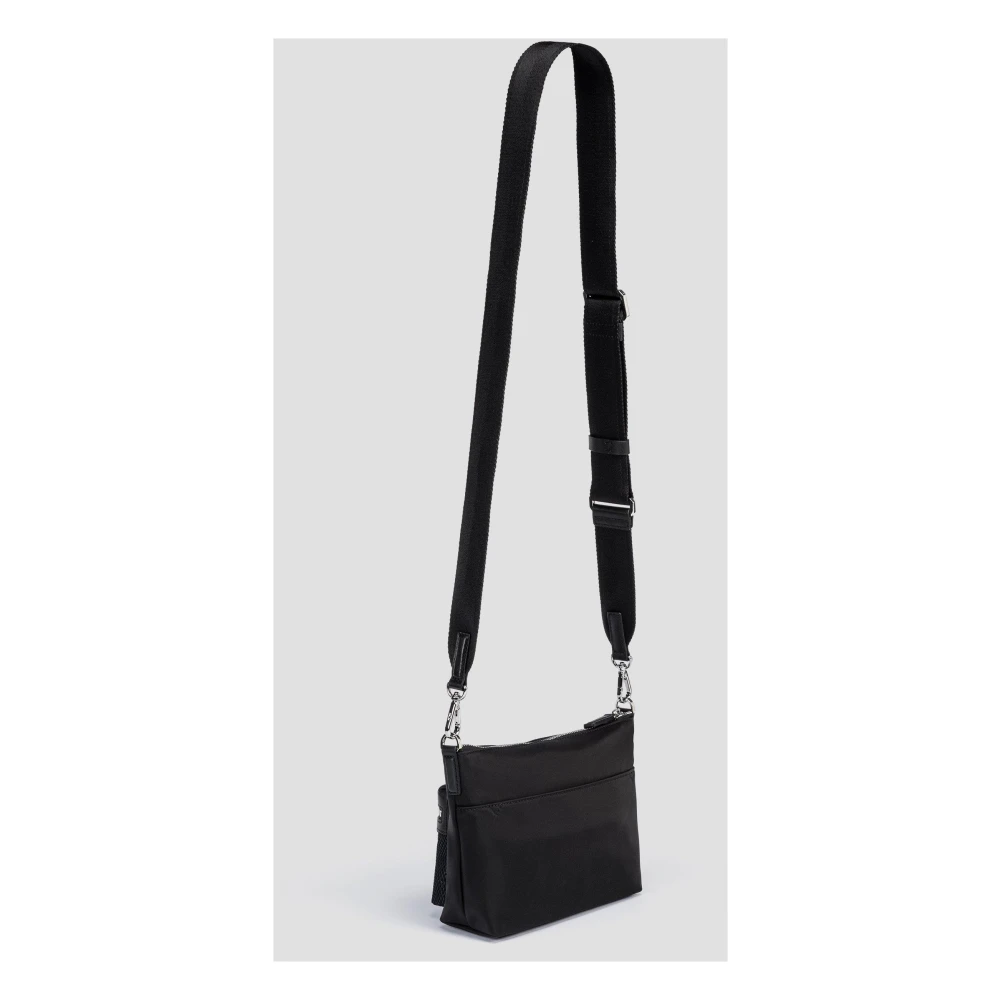 MCM Aren schoudertas gemaakt van gerecycled nylon Black Dames